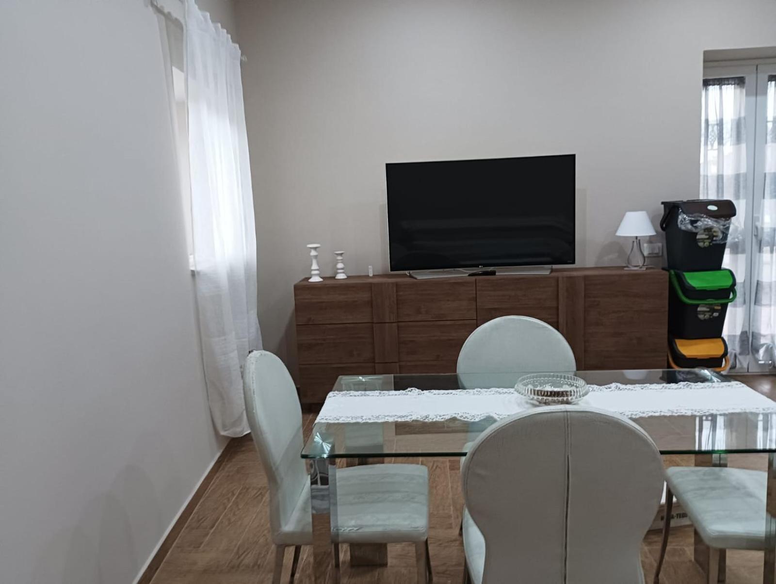 Divingreta 1820 Apartment Отавиано Екстериор снимка